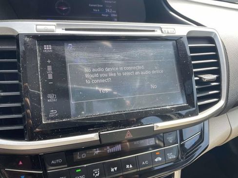 Used 2016 Honda Accord EX-L image 31