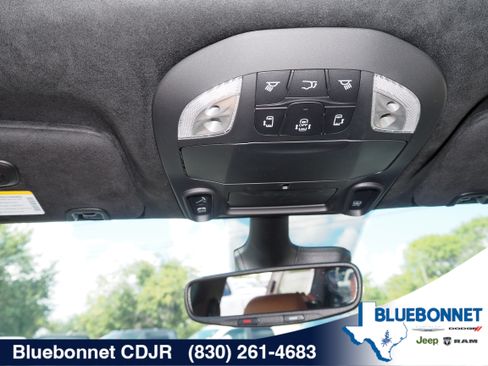 New 2026 Chrysler Pacifica Pinnacle FWD image 26