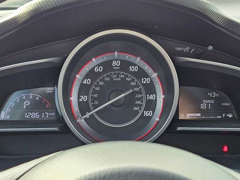 Used 2014 MAZDA MAZDA3 i Sport image 22