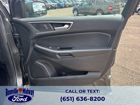 Used 2015 Ford Edge SEL w/ Equipment Group 201A FWD image 40