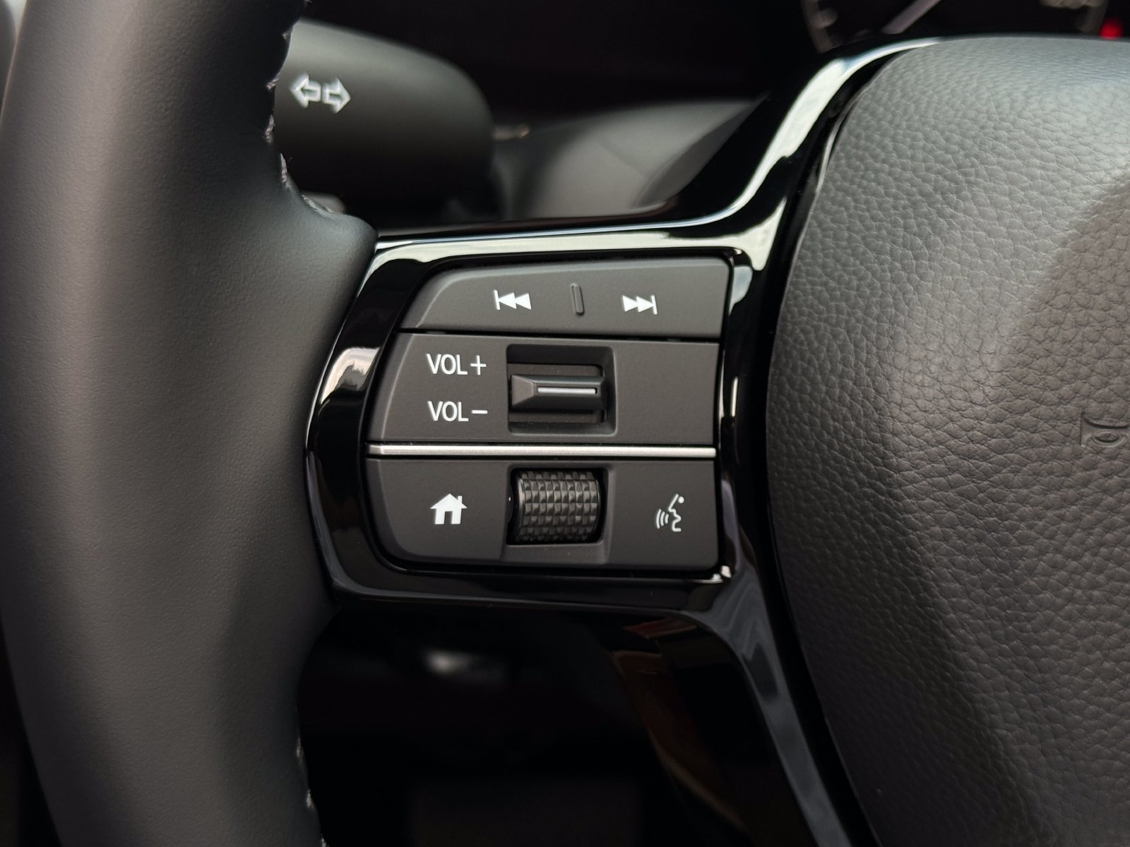 New 2027 Honda HR-V EX-L image 16