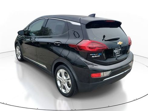 Used 2017 Chevrolet Bolt LT FWD image 5