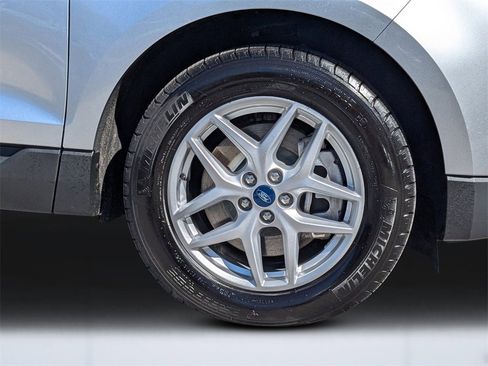 Used 2022 Ford Edge SEL w/ Convenience Package image 11