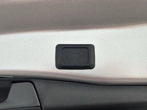 New 2025 Toyota RAV4 XLE Premium image 17