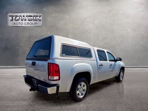 Used 2011 GMC Sierra 1500 SLE w/ SLE Preferred Package RWD image 4