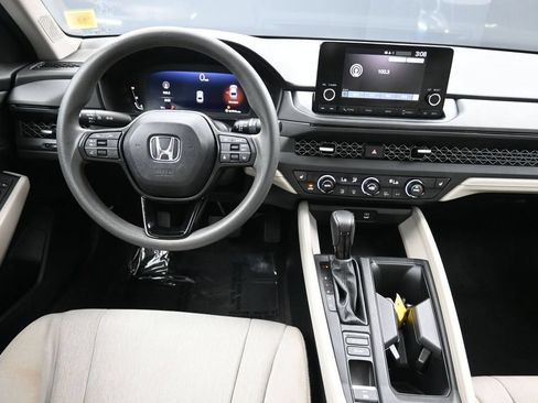 Certified 2023 Honda Accord EX image 20