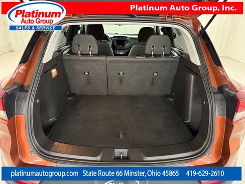 Used 2021 Chevrolet TrailBlazer LT FWD image 32
