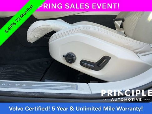 Certified 2024 Volvo V90 B6 Cross Country Ultimate w/ Protection Package Premier AWD/4WD image 33