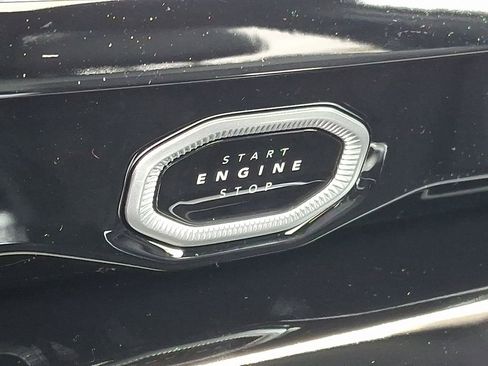 New 2026 Jeep Grand Cherokee Altitude AWD/4WD image 17