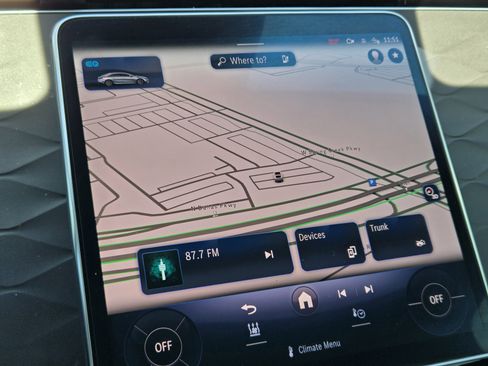 Used 2022 Mercedes-Benz EQS 450+ Sedan image 16