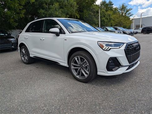 Used 2025 Audi Q3 2.0T Premium image 15