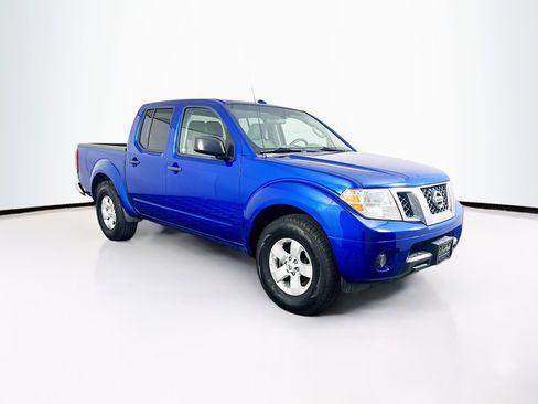 Used 2013 Nissan Frontier SV image 30