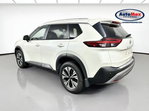 Used 2023 Nissan Rogue SV w/ SV Premium B Package AWD/4WD image 6