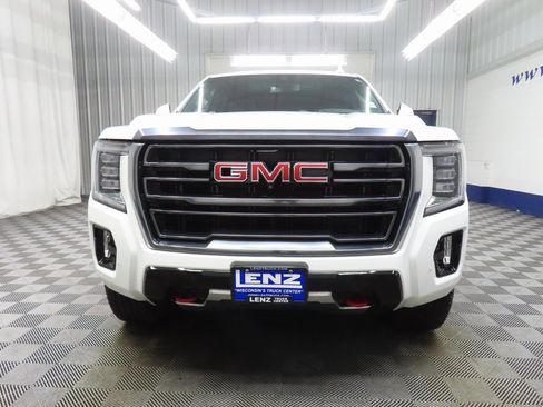 Used 2024 GMC Yukon AT4 image 45