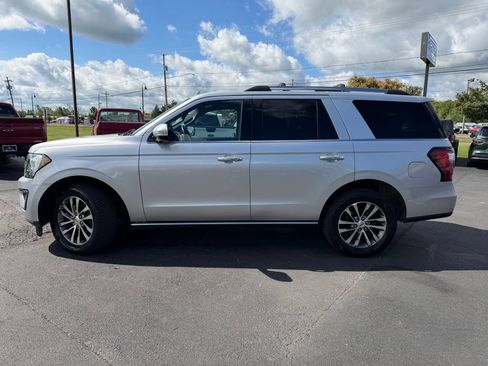 Used 2018 Ford Expedition Limited w/ Cargo Package AWD/4WD image 6