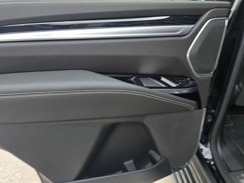 New 2026 Cadillac Escalade Sport w/ Touring Package AWD/4WD image 15