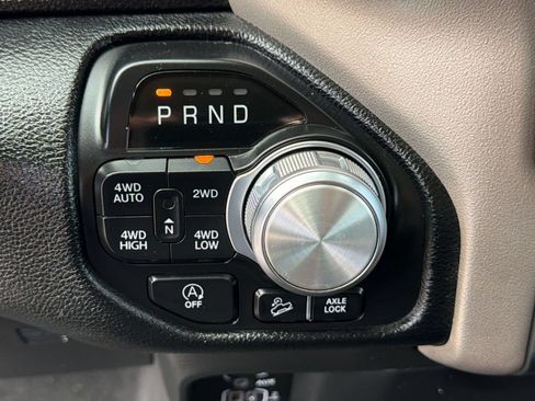 Used 2021 RAM 1500 Laramie w/ Off Road Group AWD/4WD image 18
