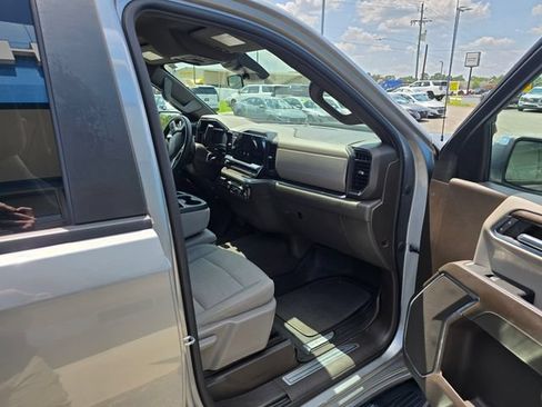 Used 2023 Chevrolet Silverado 1500 LT w/ Safety Package AWD/4WD image 42