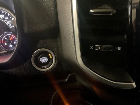 Used 2022 RAM 2500 Big Horn w/ Level C Equiment Group image 22