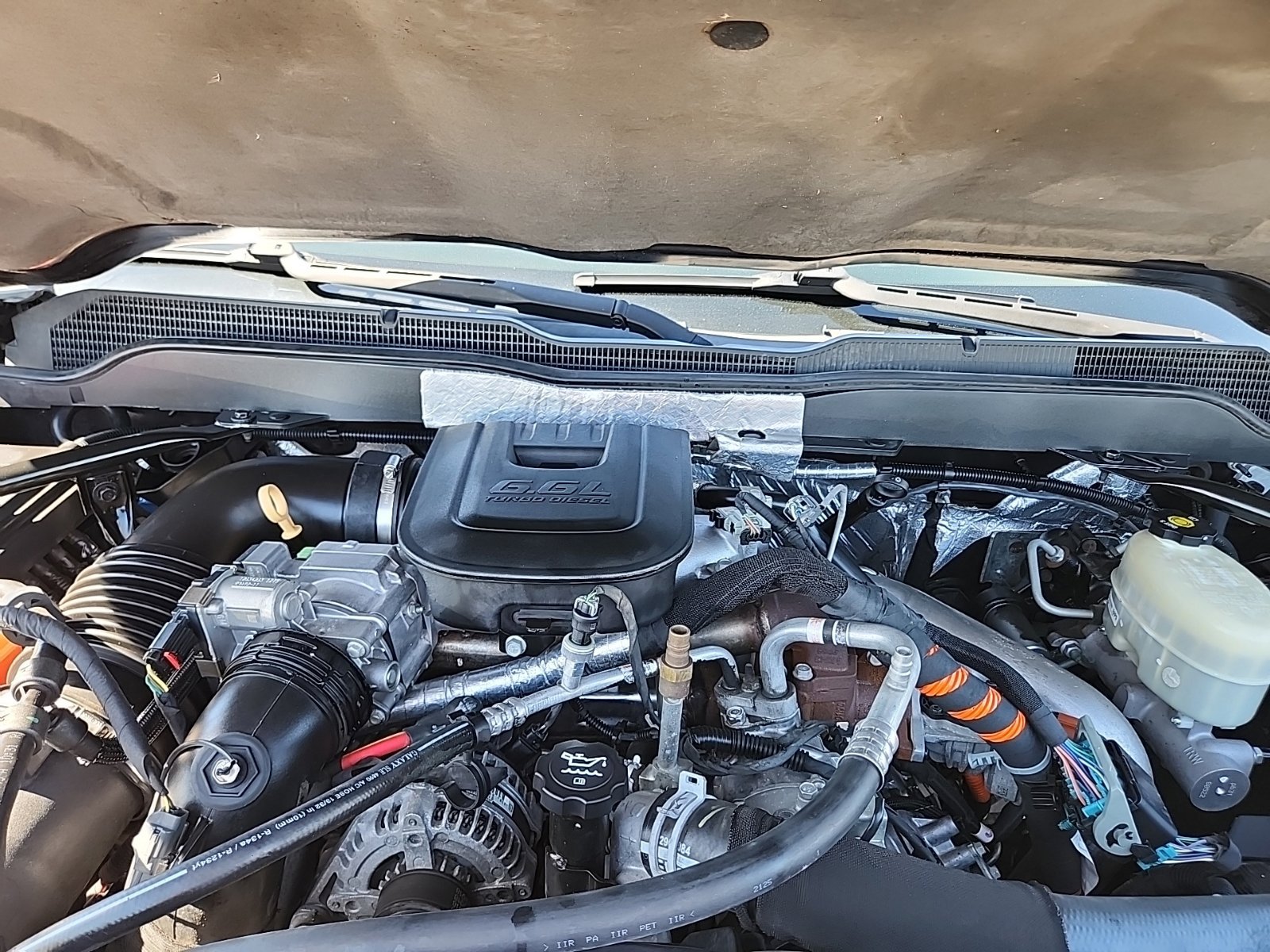 Used 2015 Chevrolet Silverado 2500 LTZ w/ Duramax Plus Package AWD/4WD image 15