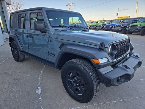 Used 2024 Jeep Wrangler Sport image 13