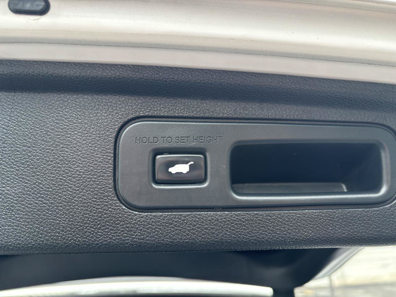 Used 2023 Honda Odyssey EX-L image 21