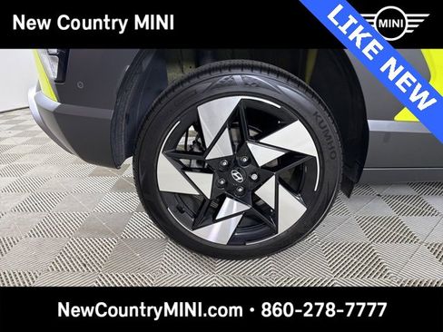 Used 2024 Hyundai Kona Limited image 9