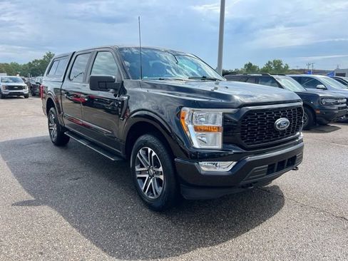 Certified 2021 Ford F150 XL w/ STX Appearance Package AWD/4WD image 3