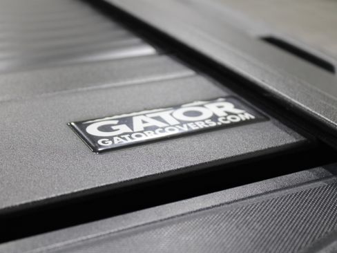 Used 2020 Chevrolet Silverado 1500 RST image 36