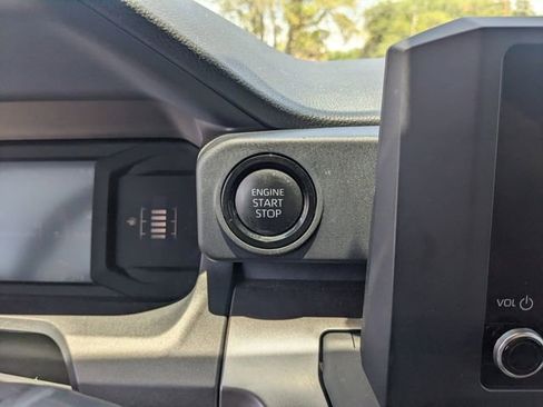 Used 2024 Toyota Tacoma SR5 AWD/4WD image 28