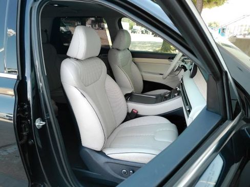 Used 2024 Hyundai Palisade Limited FWD image 22