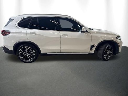 Used 2024 BMW X5 sDrive40i w/ Premium Package RWD image 8
