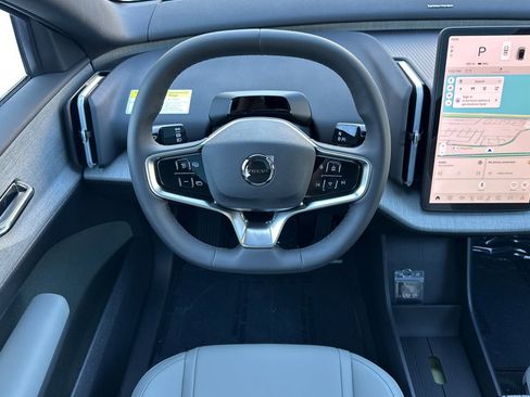 New 2026 Volvo EX30 Plus image 12