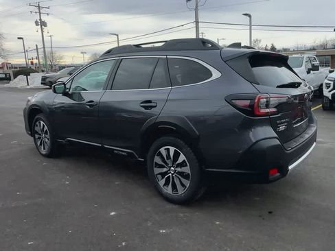 Certified 2023 Subaru Outback Limited image 6