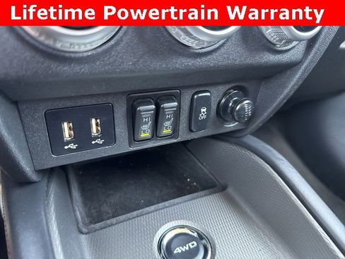 Used 2024 Mitsubishi Outlander Sport SE image 5