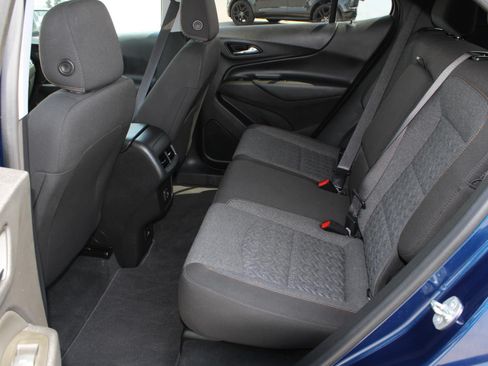 Used 2023 Chevrolet Equinox LT AWD/4WD image 17