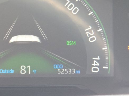 Used 2024 Toyota RAV4 XLE FWD image 22