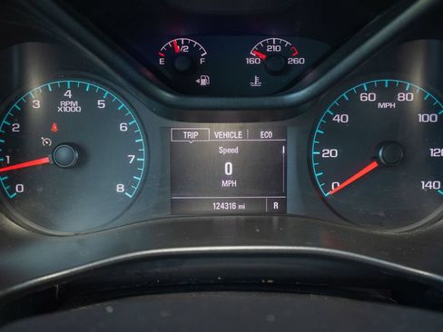 Used 2022 Chevrolet Colorado W/T w/ WT Convenience Package AWD/4WD image 17