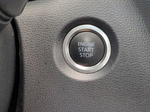 Certified 2025 Toyota Corolla SE FWD image 25