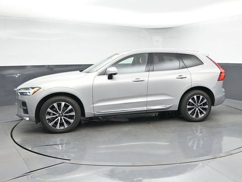 Used 2023 Volvo XC60 B5 Plus w/ Climate Package AWD/4WD image 6