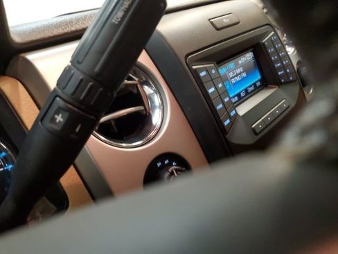 Used 2013 Ford F150 XLT w/ Luxury Equipment Group image 27