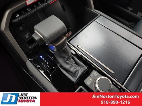 New 2026 Toyota Tundra Platinum AWD/4WD image 19