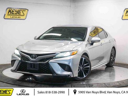 Used 2020 Toyota Camry XSE w/ Carpet Mat Package FWD image 1