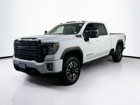 Used 2022 GMC Sierra 2500 AT4 w/ AT4 Premium Plus Package image 1