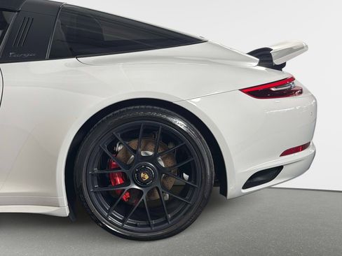 Used 2019 Porsche 911 Targa 4 GTS AWD/4WD image 15