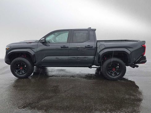 Certified 2025 Toyota Tacoma TRD Pro AWD/4WD image 7