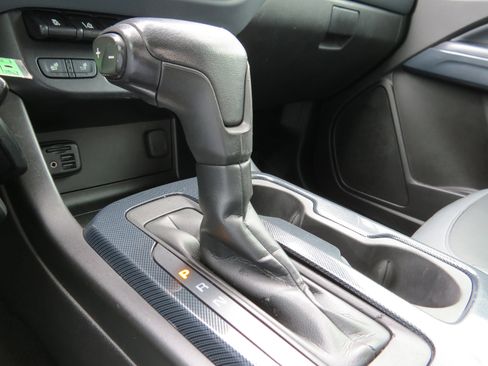 Used 2021 Chevrolet Colorado Z71 w/ Safety Package image 26