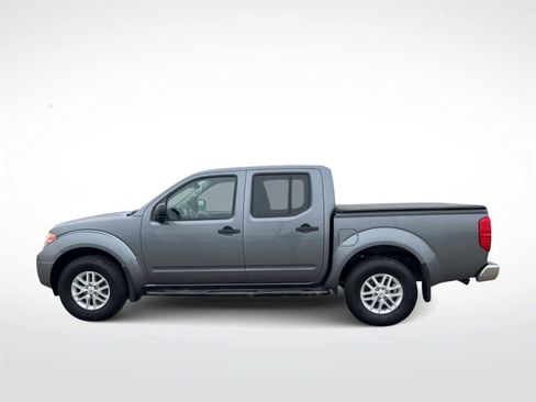 Used 2018 Nissan Frontier SV image 6