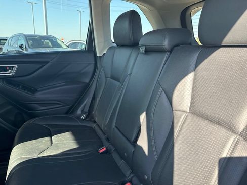 Used 2019 Subaru Forester Limited AWD/4WD image 11
