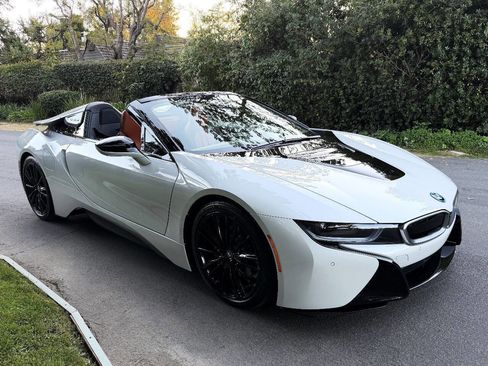 Used 2019 BMW i8 Roadster image 15
